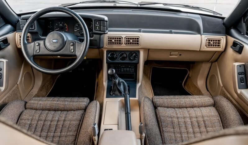 
								1989 Ford Mustang LX full									