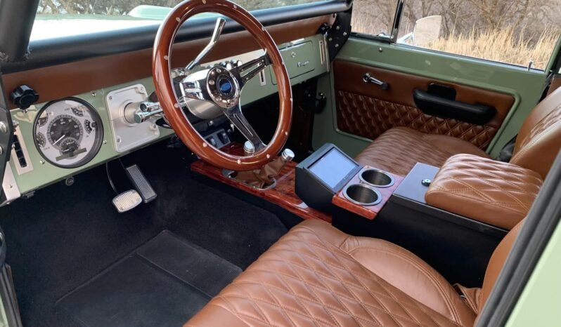 
								1973 Ford Bronco V8 full									