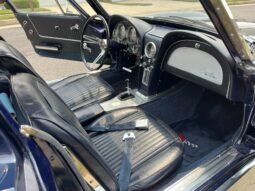 
										1963 Chevrolet Corvette C2 Split-Window V8 full									