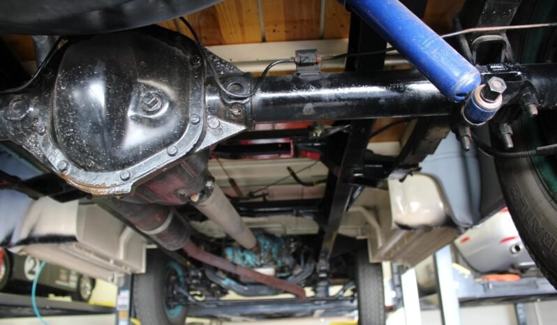 
								1956 GMC Suburban P100 full									