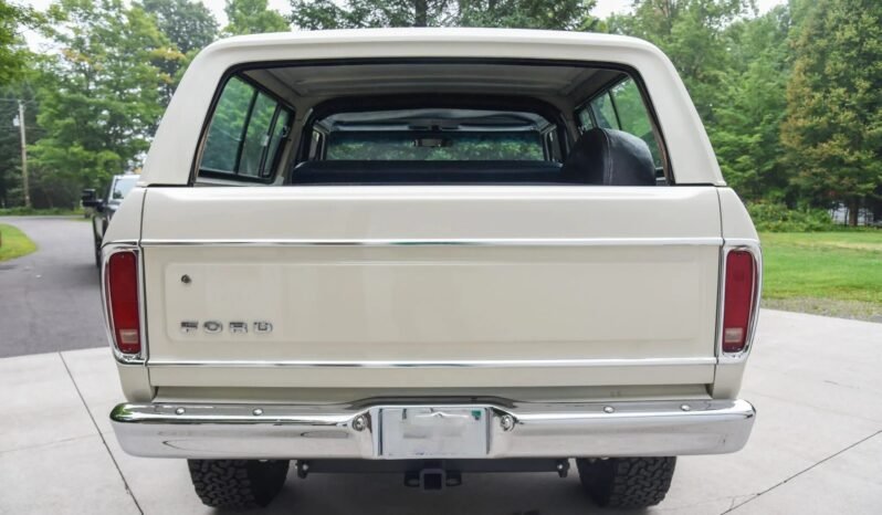 
								1978 Ford Bronco Ranger XLT White full									