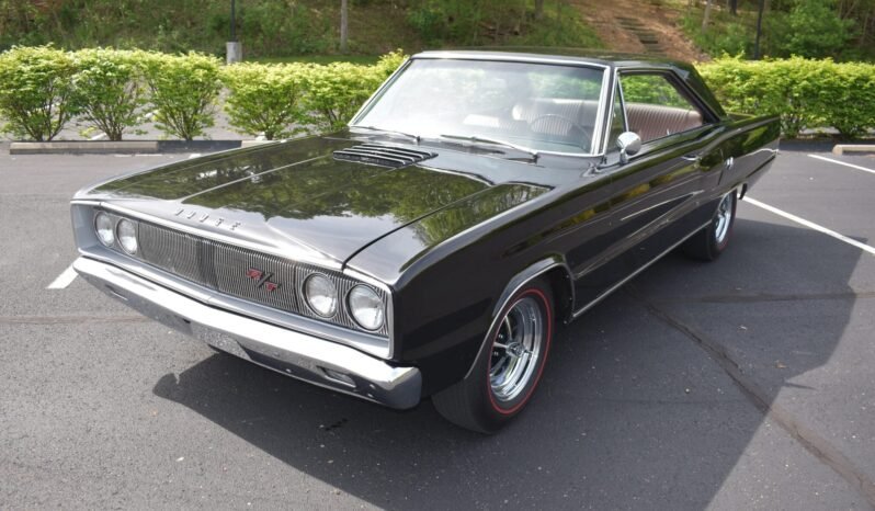 
								1967 Dodge Coronet R/T V8 full									