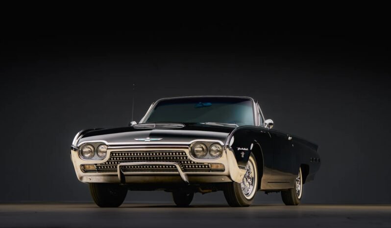 
								1962 Ford Thunderbird Convertible full									