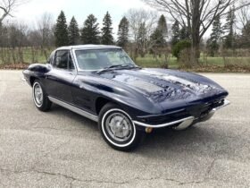 1963 Chevrolet Corvette Split-Window V8 Daytona Blue