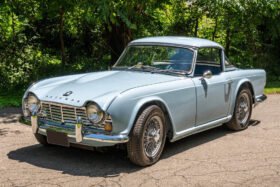 1964 Triumph TR4 Surrey Top