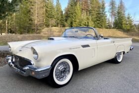 1957 Ford Thunderbird V8 White