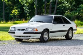 1990 Ford Mustang LX 5-Speed