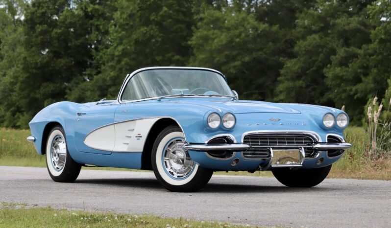 
								1961 Chevrolet Corvette 4-Speed full									
