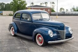 1940 Ford Deluxe Tudor