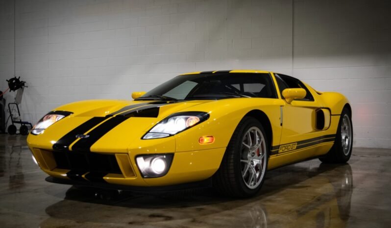 
								2006 Ford GT Yellow full									