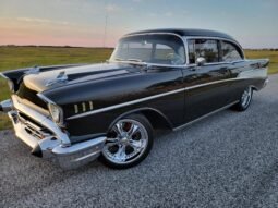 1957 Chevrolet Bel Air 383 Black