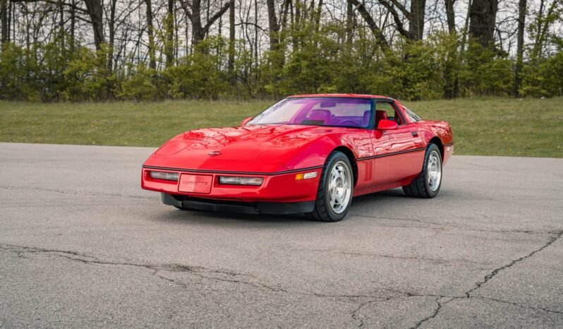 
								1990 Chevrolet Corvette ZR-1 C4 full									