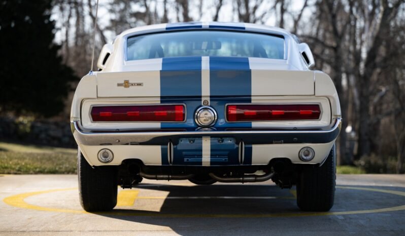 
								1967 Shelby Mustang GT500 White full									