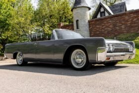 1963 Lincoln Continental Convertible V8