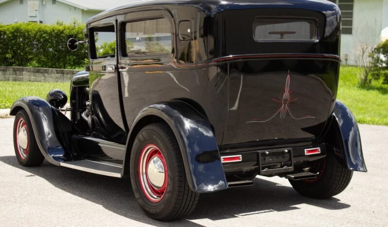 
								1928 Ford Model A Street Rod full									