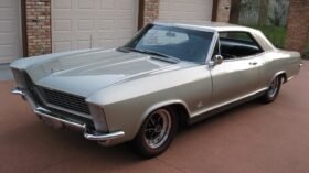 1965 Buick Riviera Seafoam Green