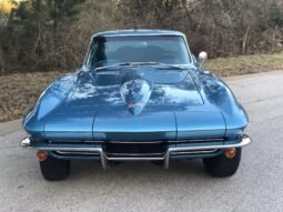 1965 Chevrolet Corvette C2 V8