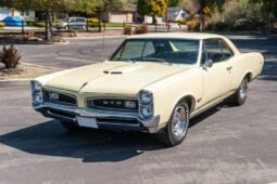 1966 Pontiac GTO Hardtop V8