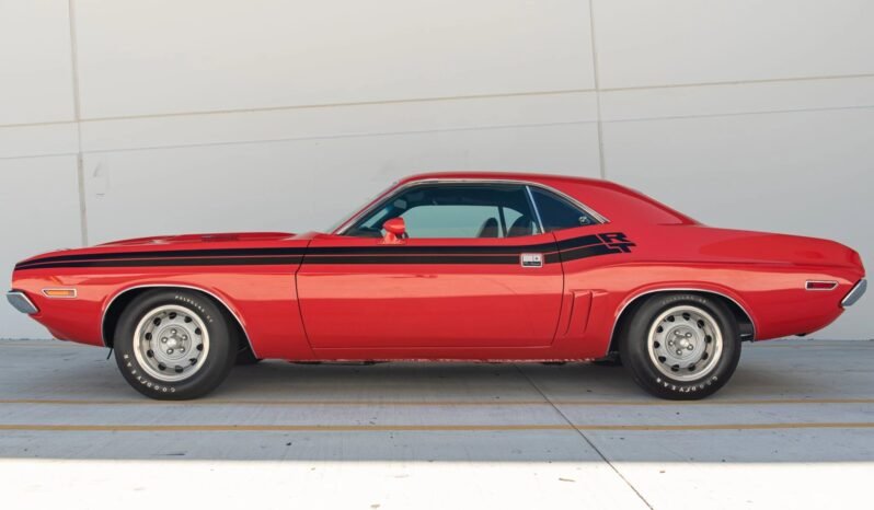 
								1971 Dodge Challenger R/T Bright Red full									