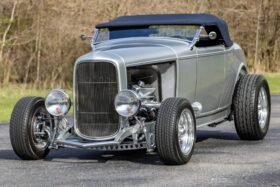 1932 Ford Highboy Hot Rod V8
