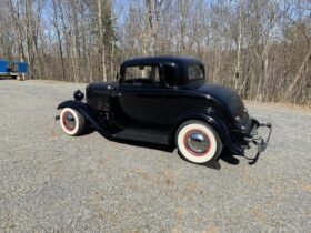 1932 Ford 3-Window Coupe Hot Rod