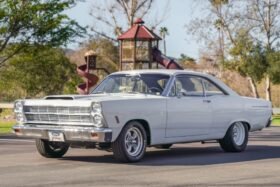 1966 Ford Fairlane 500 Hardtop V8