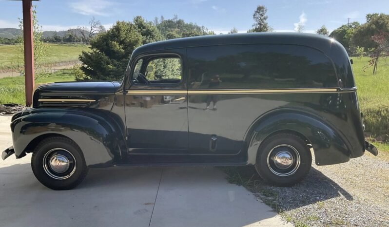
								1947 Ford 1/2-Ton Panel Van full									