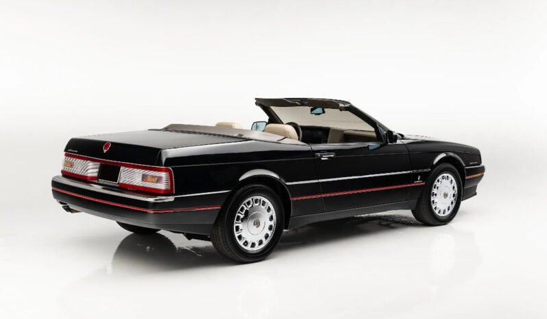 
								1993 Cadillac Allante full									