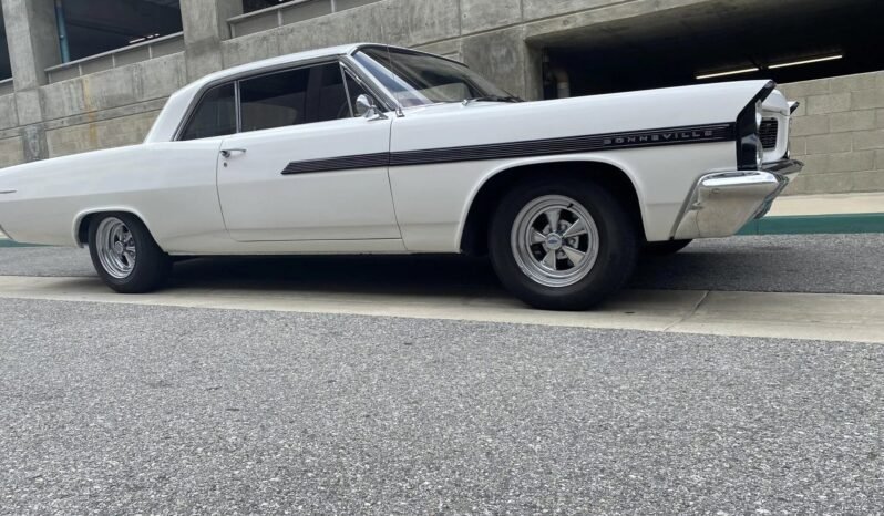 
								1963 Pontiac Bonneville full									