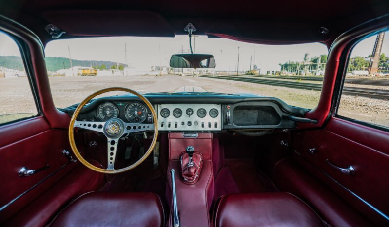 
								1963 Jaguar XKE full									