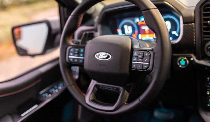 
								2023 Ford F-150 Raptor R SuperCrew full									