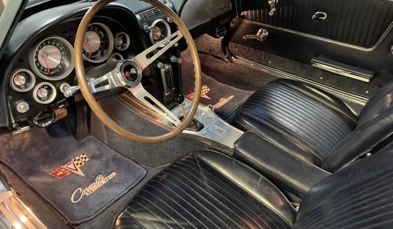 
								1963 Chevrolet Corvette Split-Window Numbers-Matching 327 V8 full									