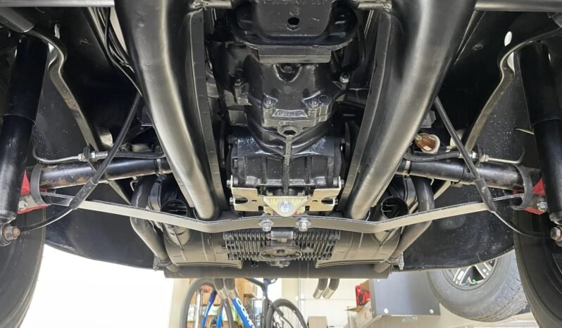 
								1957 Volkswagen Beetle full									