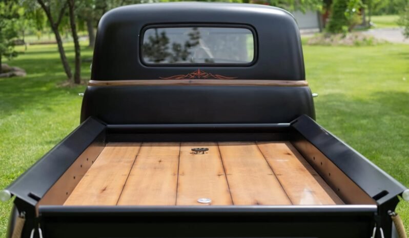 
								1947 Chevrolet 3100 Pickup Truck full									