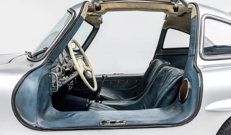 
								1955 Mercedes-Benz 300SL Gullwing Coupe full									