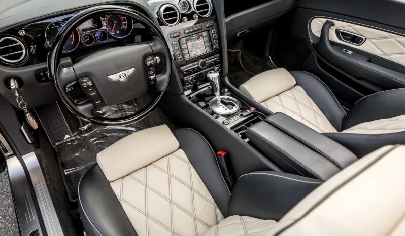 
								2010 Bentley Continental GTC W12 full									