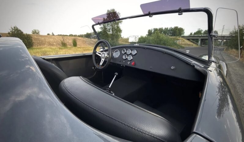 
								1965 Factory Five Racing Shelby Cobra full									