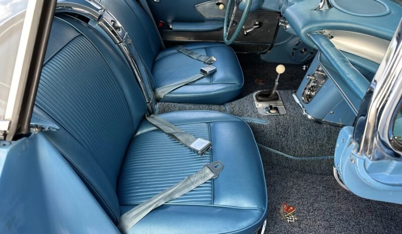 
								1961 Chevrolet Corvette 4-Speed full									