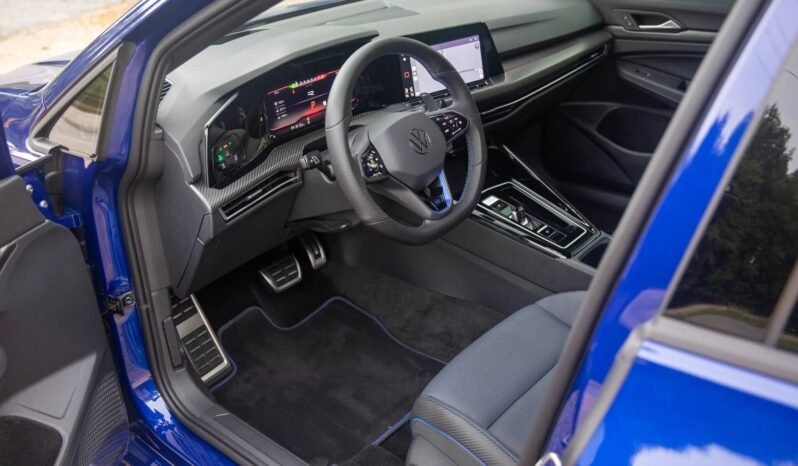 
								2023 Volkswagen Golf R full									