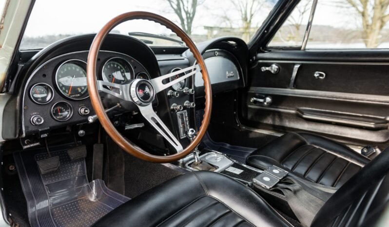 
								1966 Chevrolet Corvette Coupe V8 full									