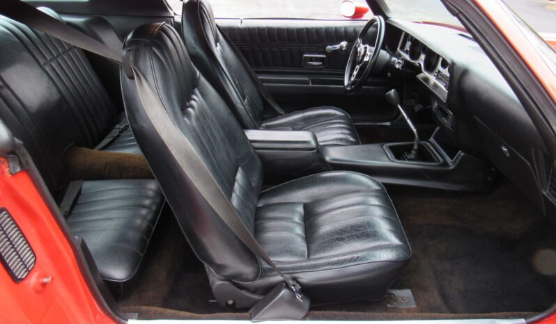 
								1977 Pontiac Firebird Trans AM full									