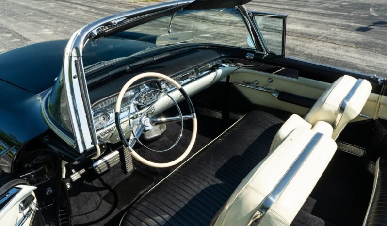 
								1957 Cadillac Eldorado Biarritz V8 Black full									