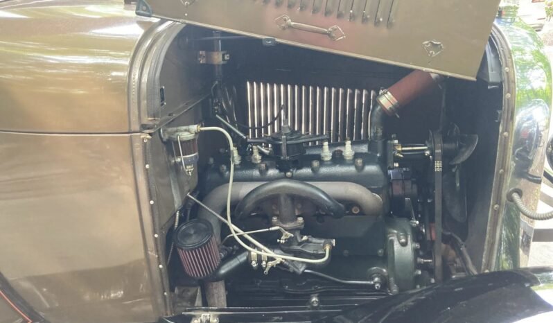 
								1929 Ford Model A Roadster full									