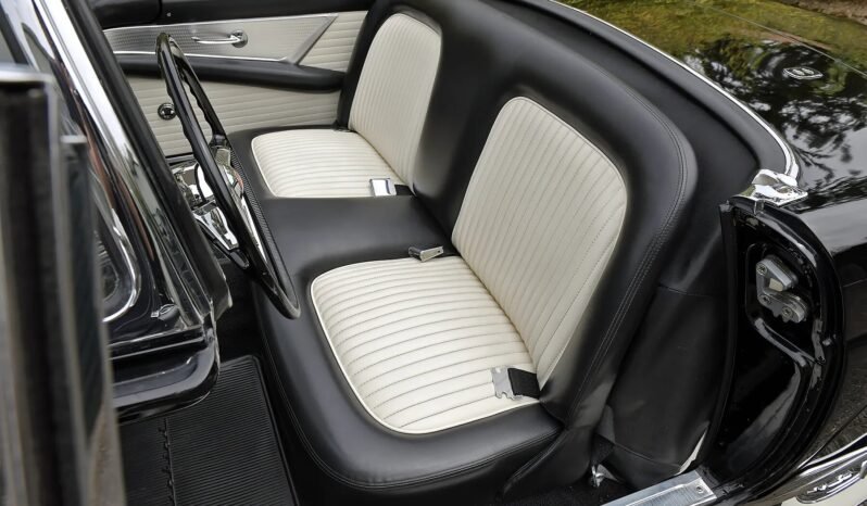 
								1955 Ford Thunderbird full									