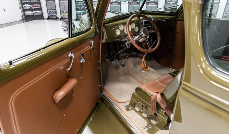 
								1937 Chevrolet Business Coupe V8 full									