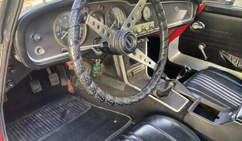 
								1967 Datsun 2000 full									