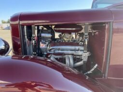 1932 Ford 5-Window Coupe V8