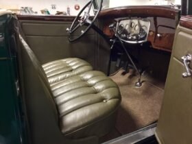 1932 Packard 902 Roadster