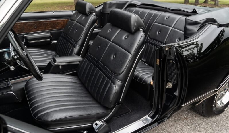 
								1970 Oldsmobile 442 full									