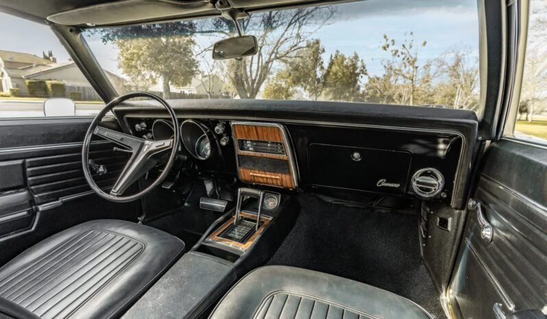 
								1968 Chevrolet Camaro RS V8 full									